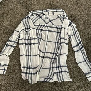Beachy white and blue small flannel